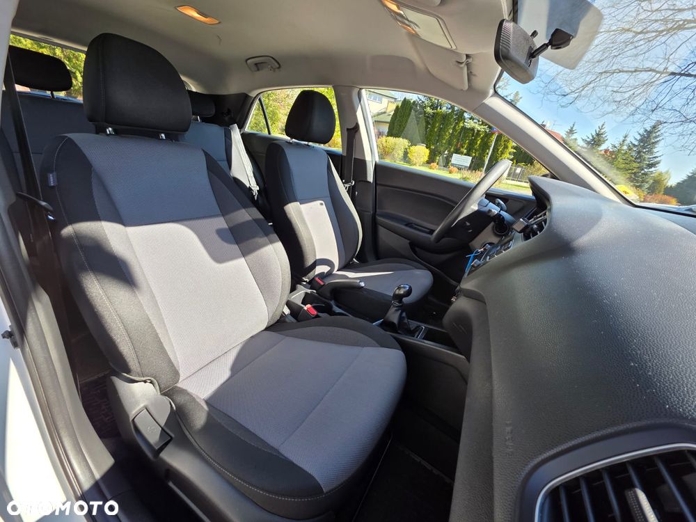 Hyundai i20 1.2 Classic - 21