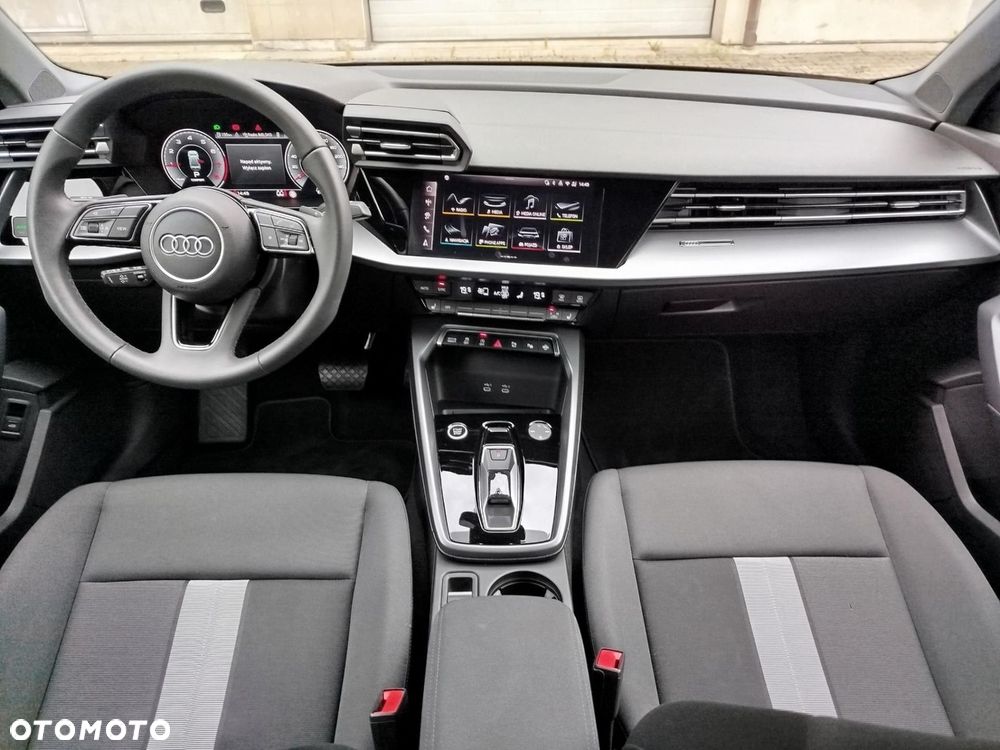 Audi A3 Limousine 35 TFSI mHEV Advanced S tronic - 5