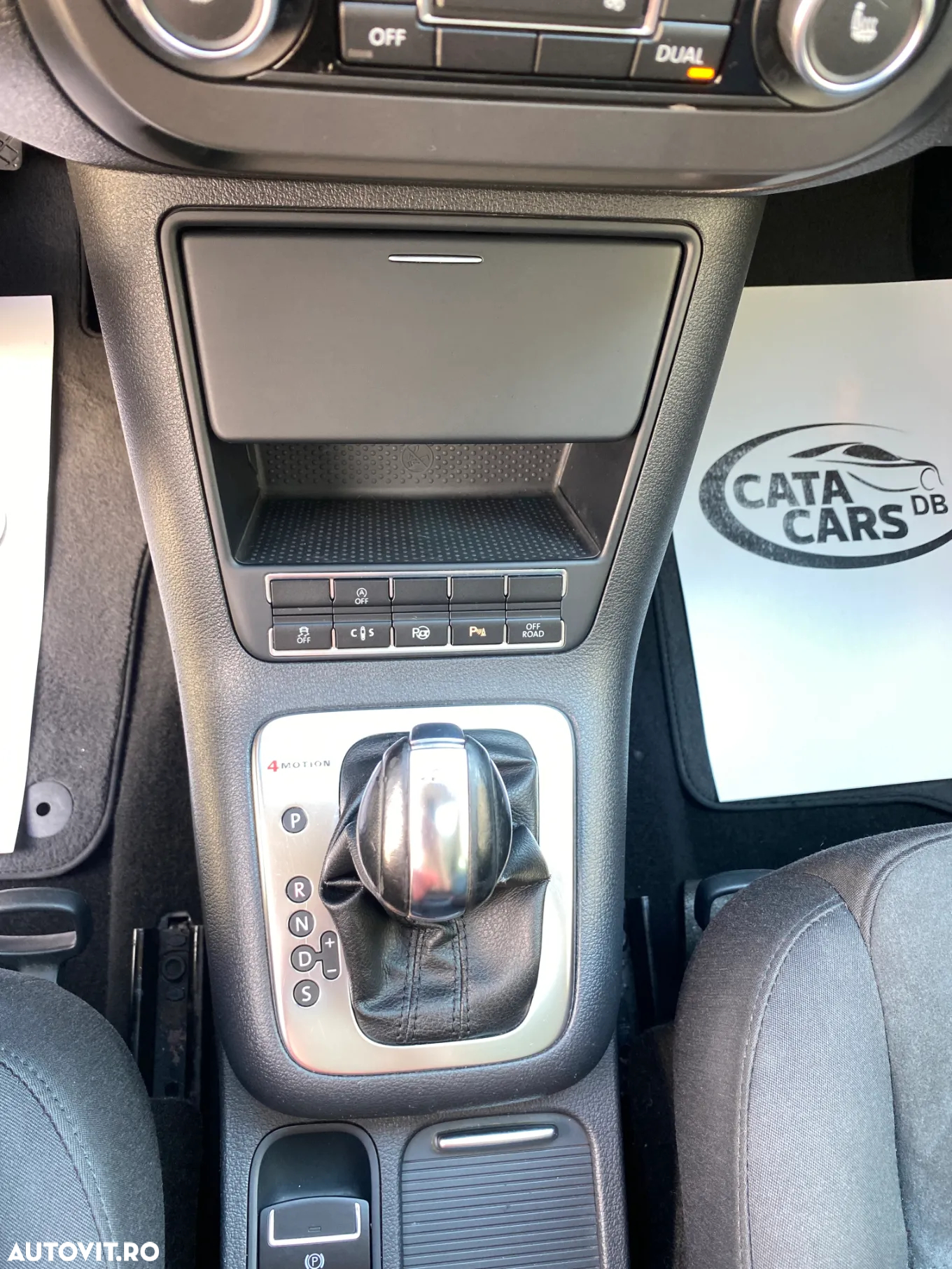 Volkswagen Tiguan 2.0 TDI 4Motion DSG Track & Field - 36