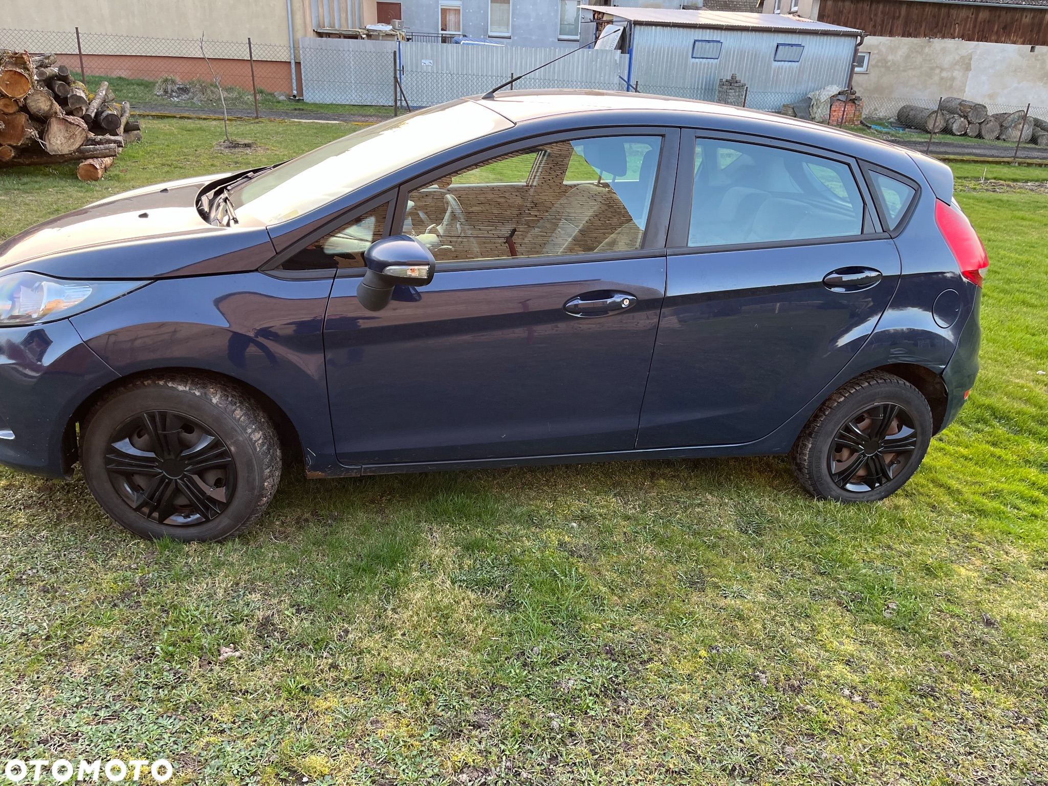 Ford Fiesta 1.4 TDCi Ambiente - 4