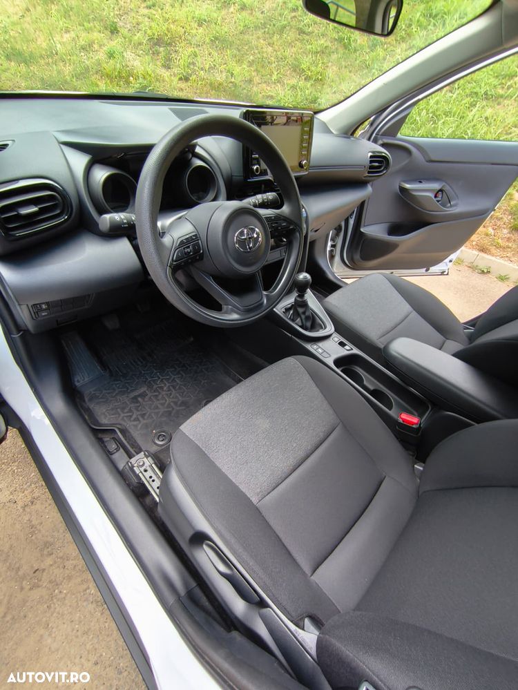 Toyota Yaris 1.5 L Active - 7