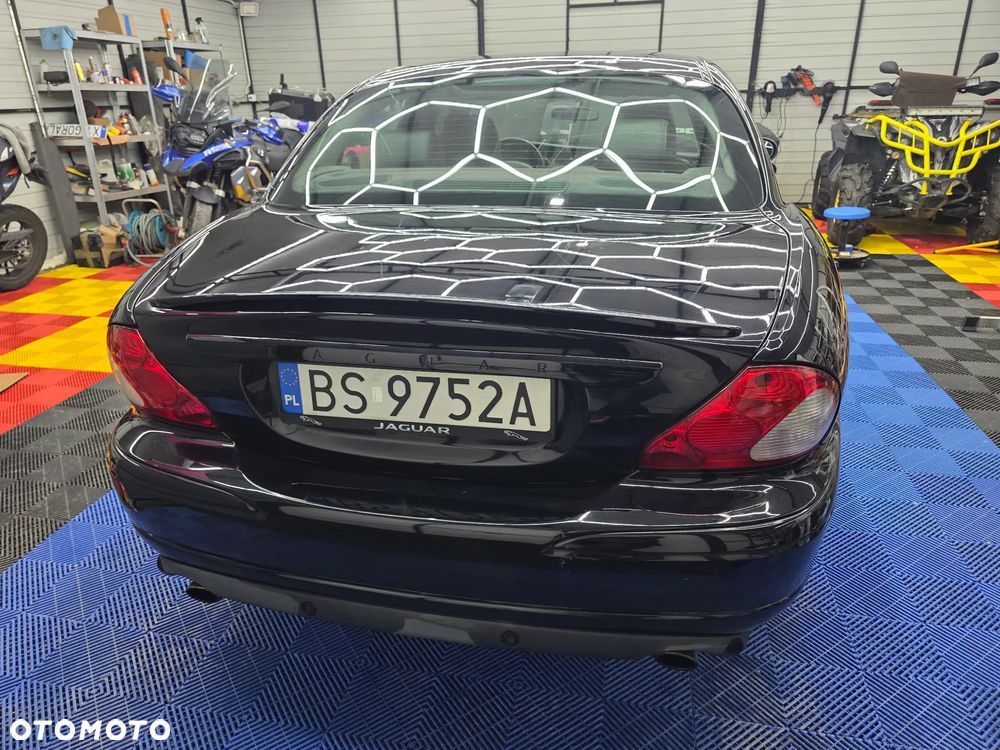 Jaguar X-Type 3.0 Sport - 24