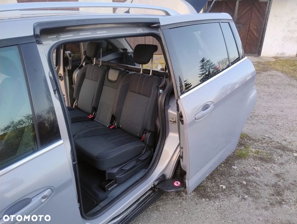 Ford Grand C-MAX 1.6 Titanium - 8