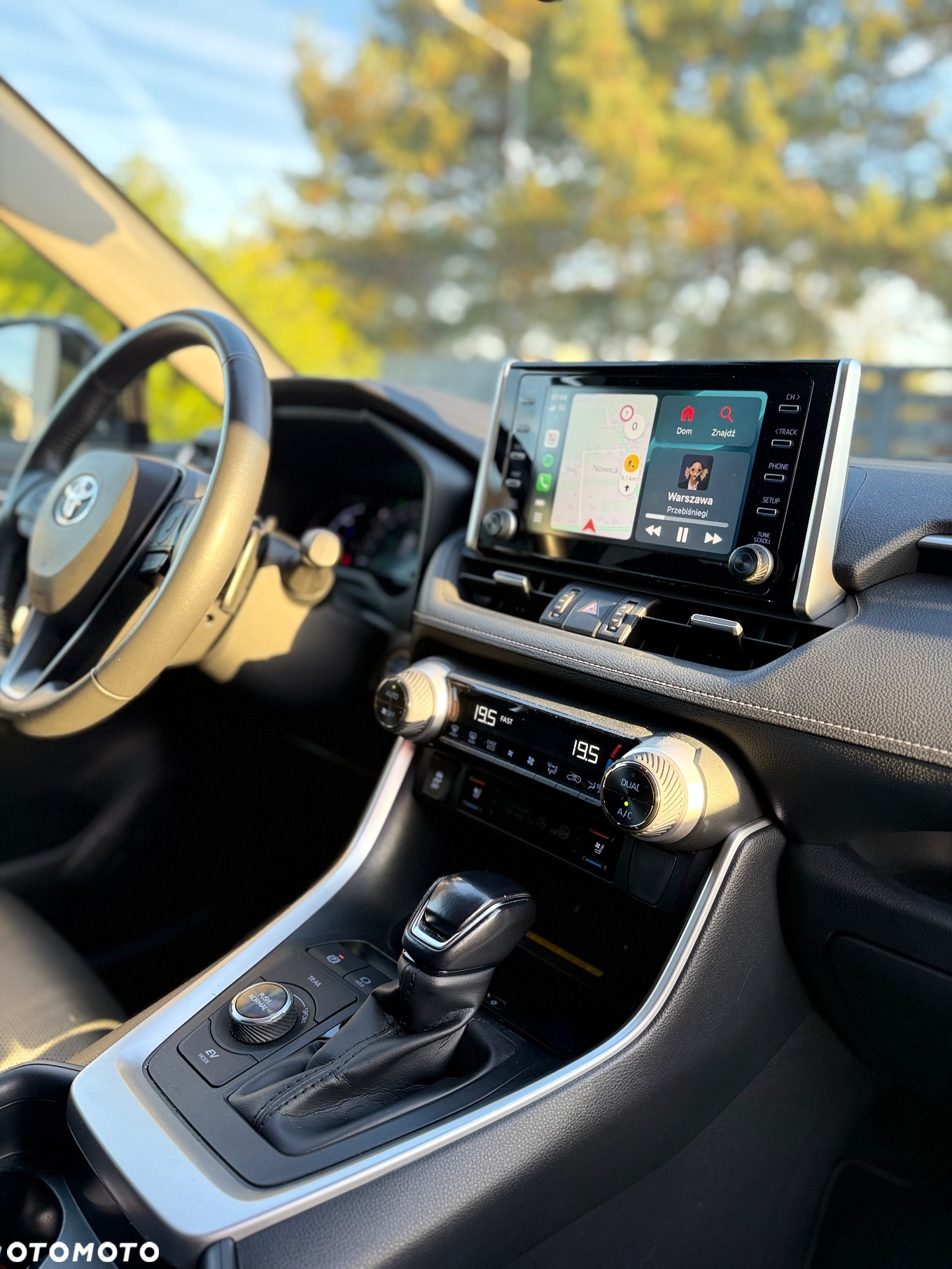 Toyota RAV4 2.5 Hybrid Executive 4x4 - 29