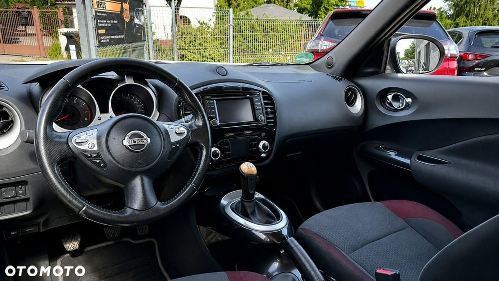 Nissan Juke 1.6 Acenta - 17