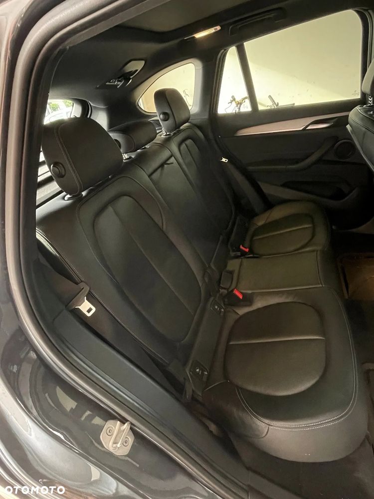BMW X1 - 18