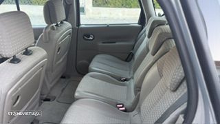 Renault Scénic 1.5 dCi Confort Dynamique - 35
