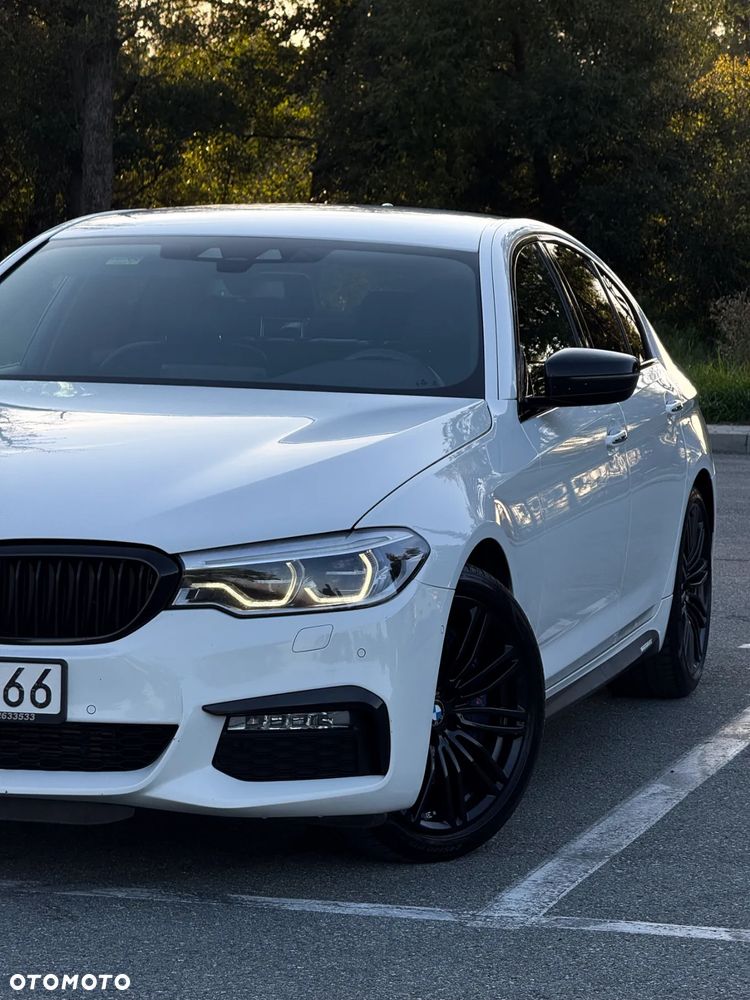 BMW Seria 5 520d xDrive M Sport sport - 3