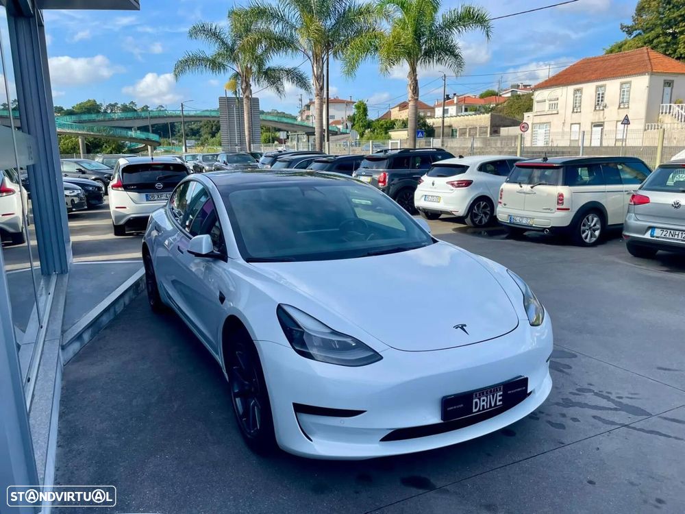 Tesla Model 3 Standard Range Plus RWD - 4