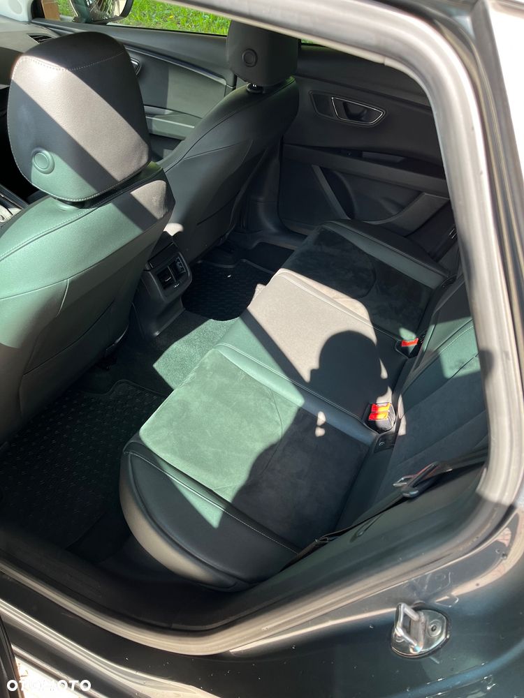 Seat Leon 2.0 TDI DPF Start&Stop DSG XCELLENCE - 21