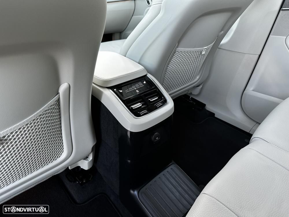 Volvo XC 90 2.0 T8 PHEV Plus Bright AWD - 42