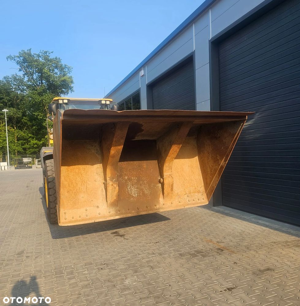 Volvo L 120 H - 3