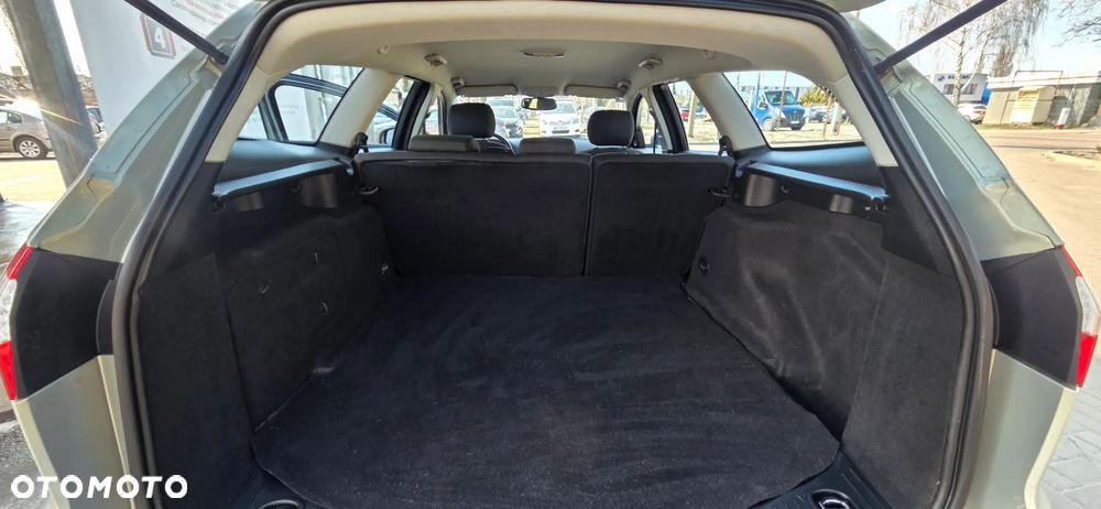 Ford Mondeo 2.0 TDCi Ghia - 26