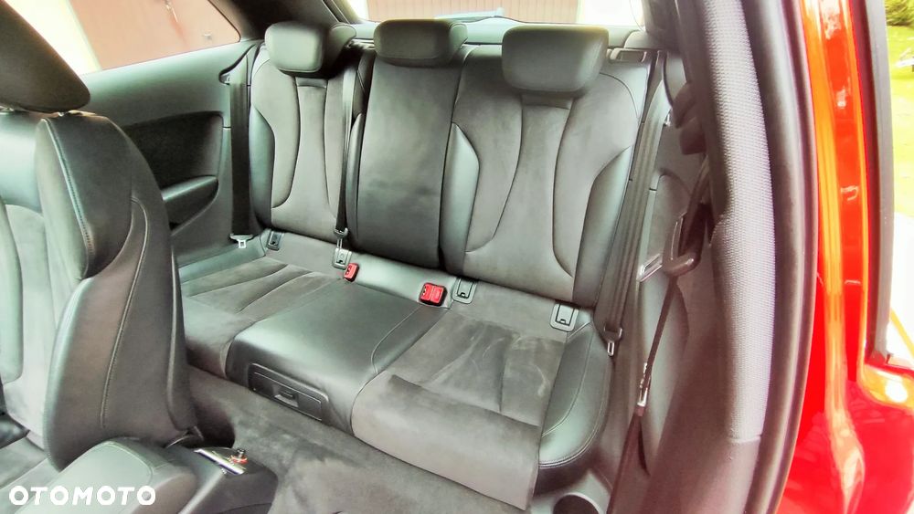 Audi A3 3-drzwiowe 1.8 TFSI S tronic S line Sportpaket - 9