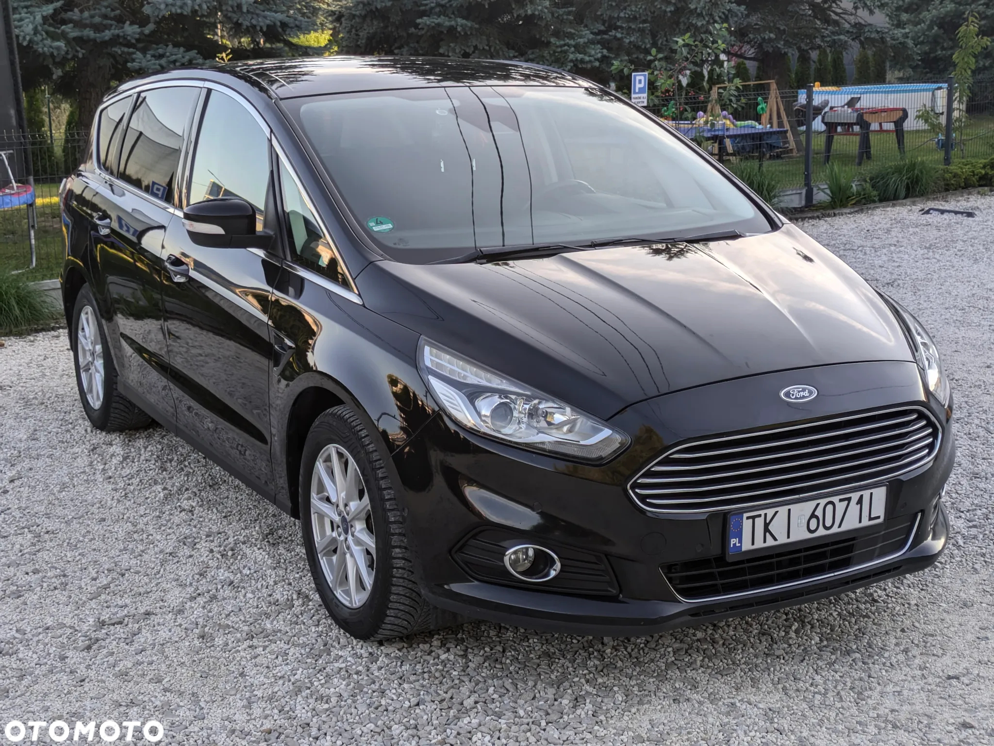 Ford S-Max - 9