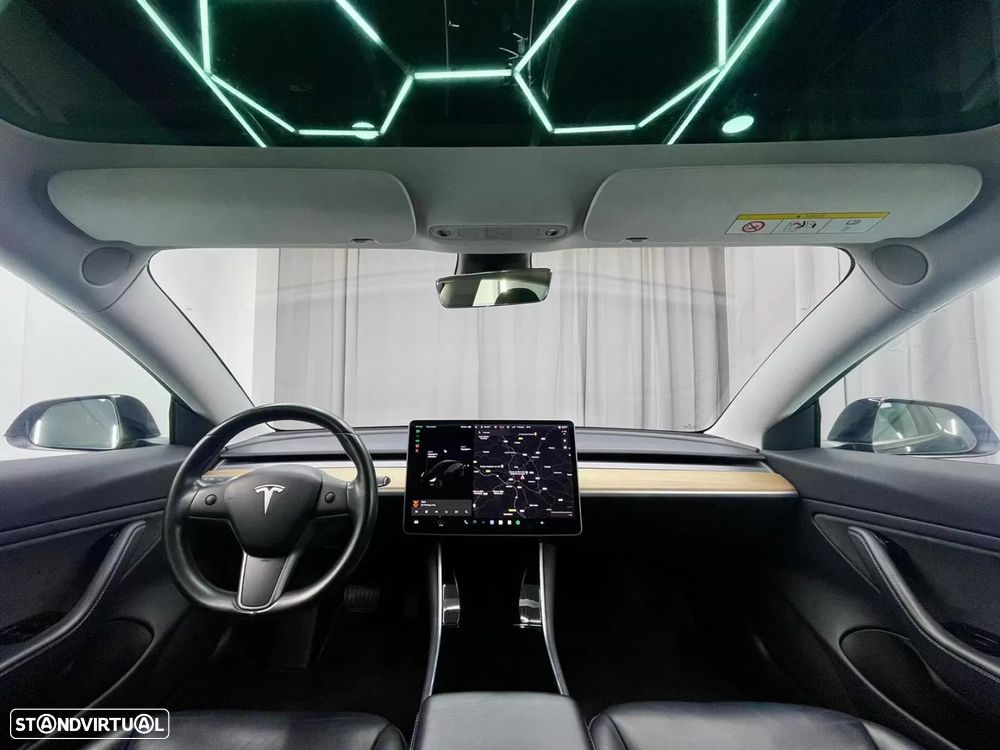 Tesla Model 3 Long-Range RWD - 11