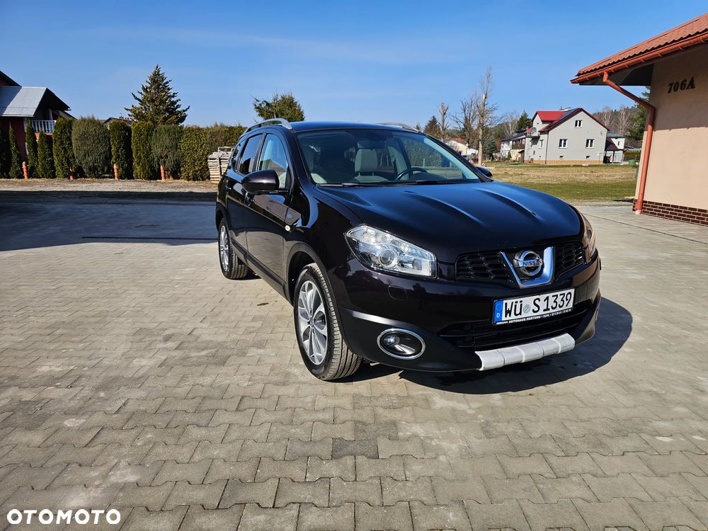 Nissan Qashqai+2 - 15