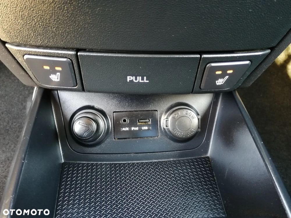 Hyundai i30 i30cw 1.4 FIFA WM Edition - 16