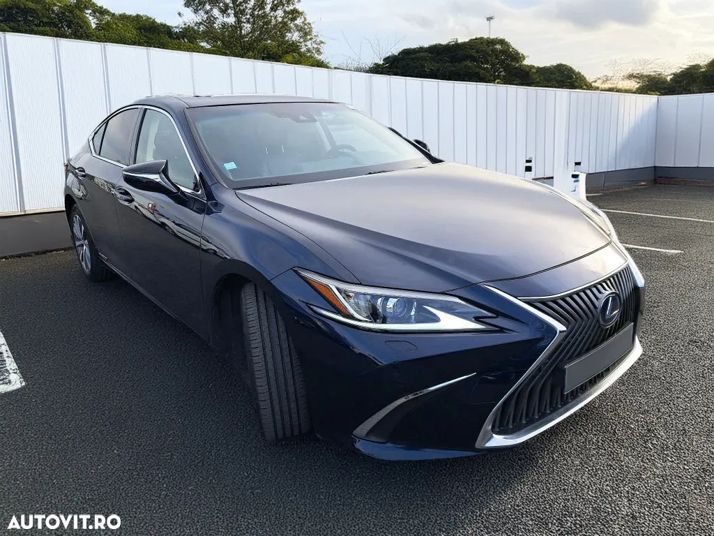 Lexus Seria ES 300h Executive Line - 3