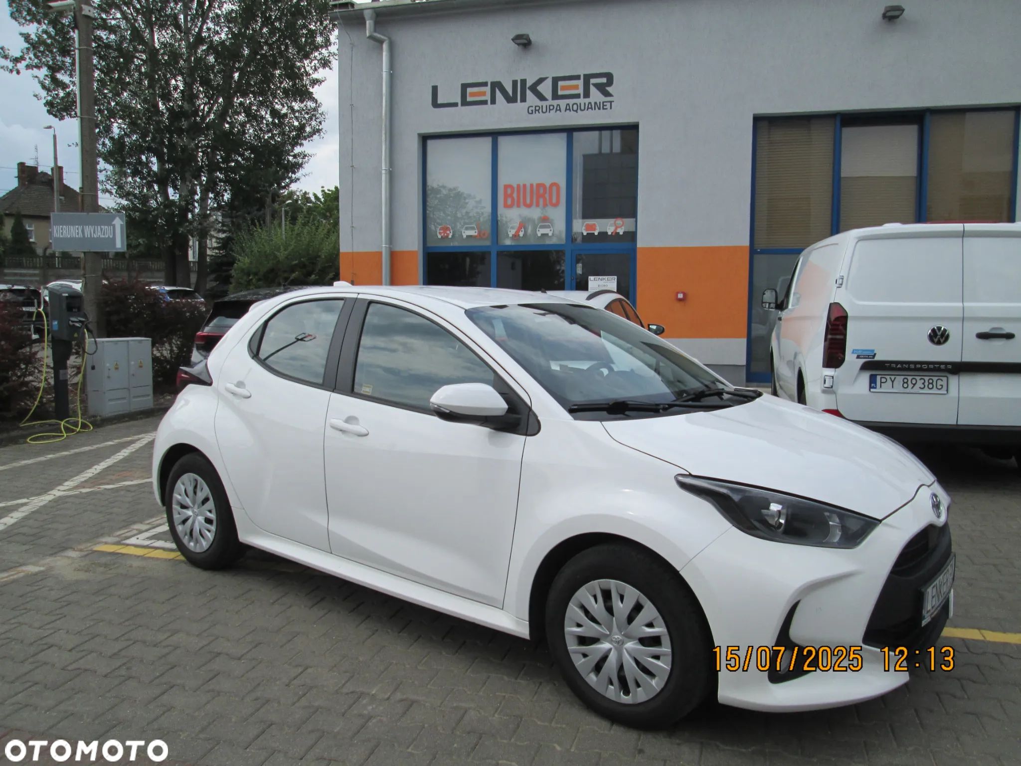 Toyota Yaris 1.5 Comfort - 1