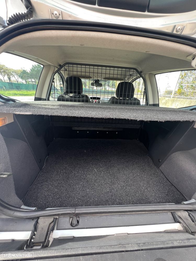 Citroën C2 1.4 HDi VTR - 12