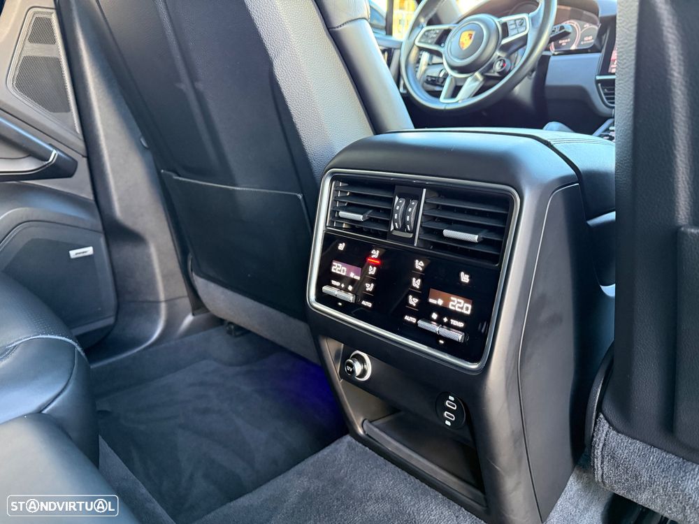 Porsche Cayenne Coupé - 18