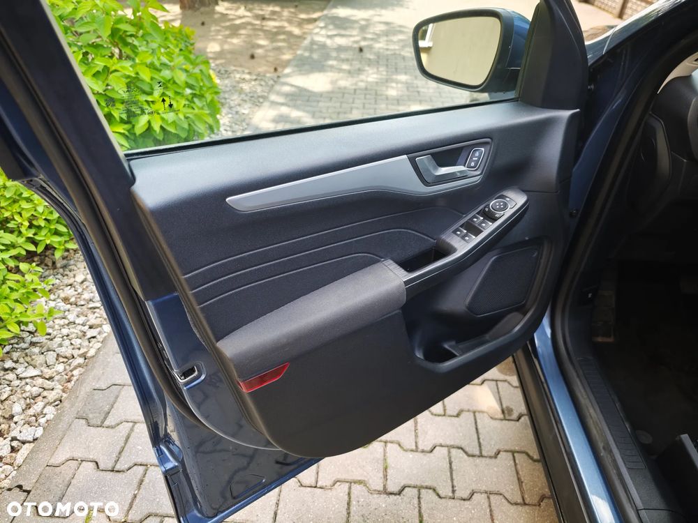 Ford Kuga 1.5 TDCi 2x4 Cool & Connect - 22