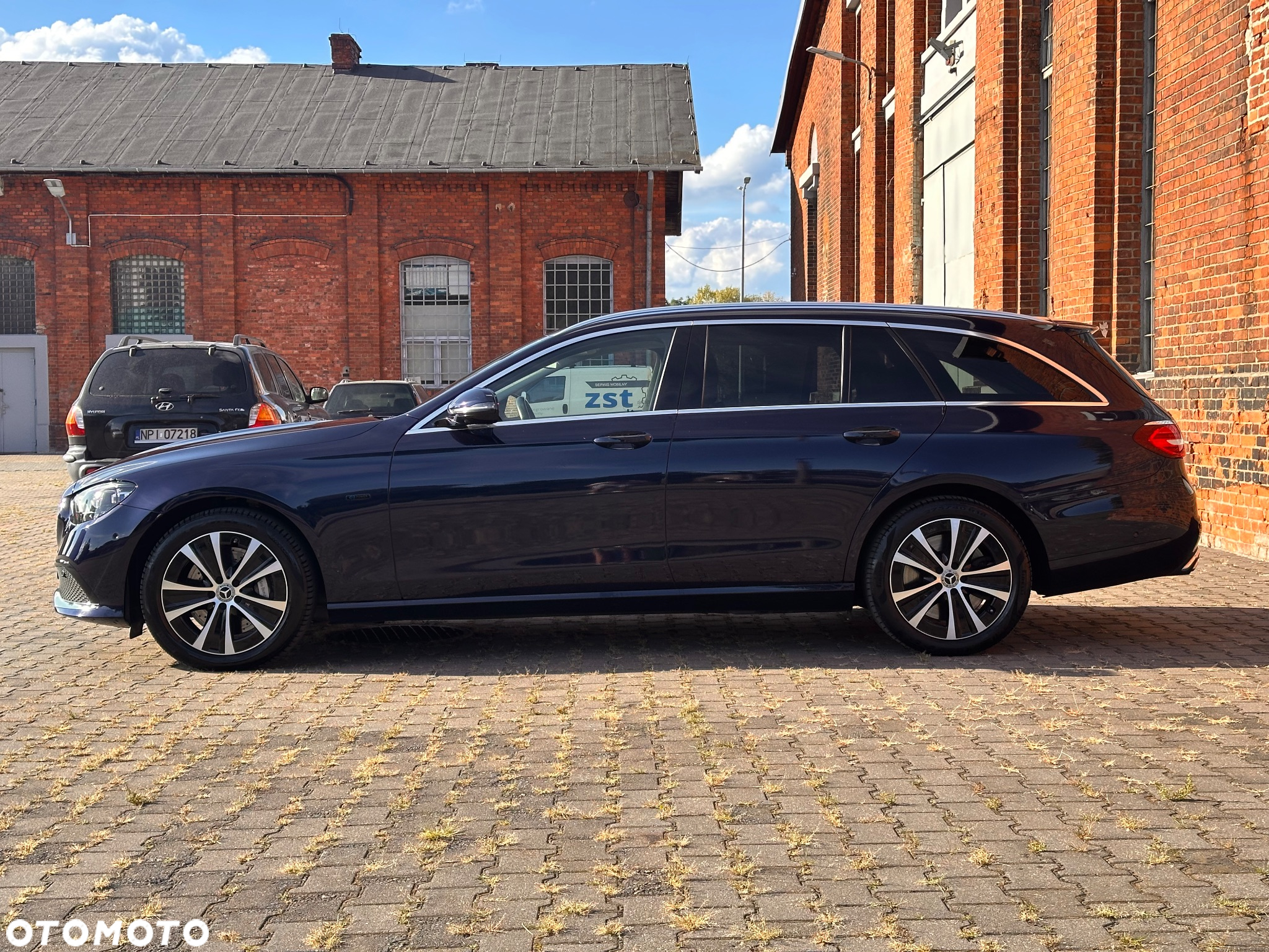 Mercedes-Benz Klasa E 300 de T 9G-TRONIC Avantgarde - 8