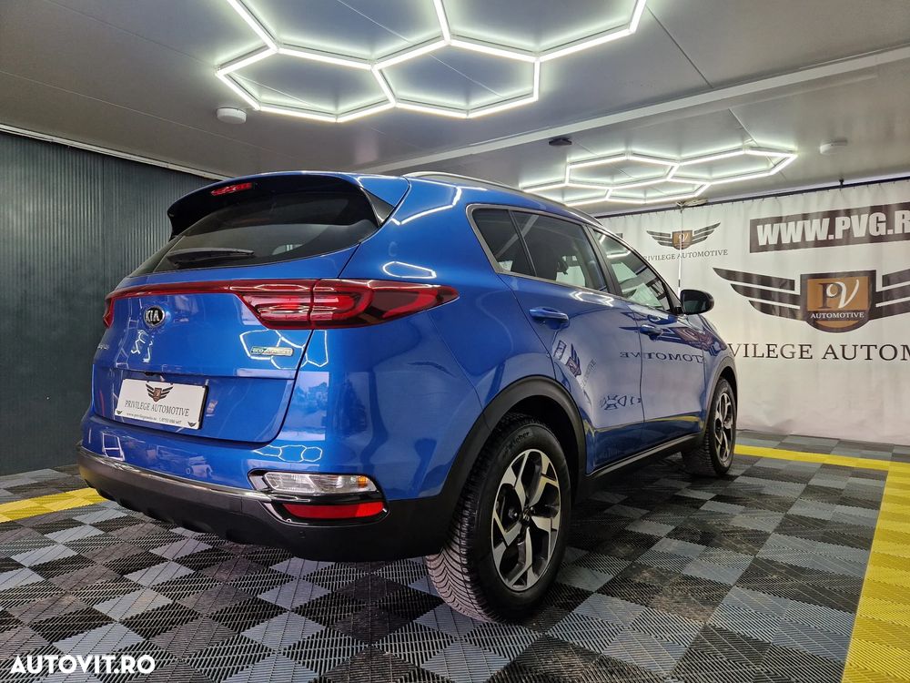 Kia Sportage 1.6 DSL MHEV 7DCT HP 4x2 Business Line - 3