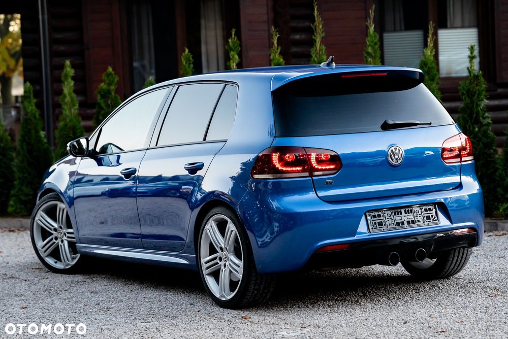 Volkswagen Golf 2.0 R - 9