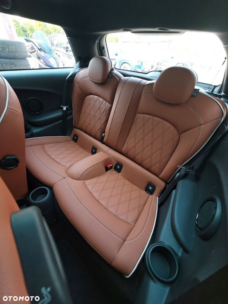 MINI Cooper S Classic Trim - 13