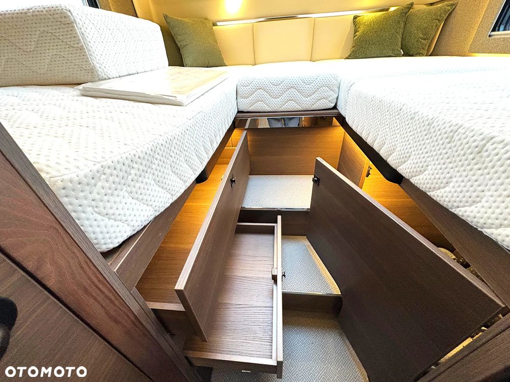 Adria Supersonic 780 SL - 26