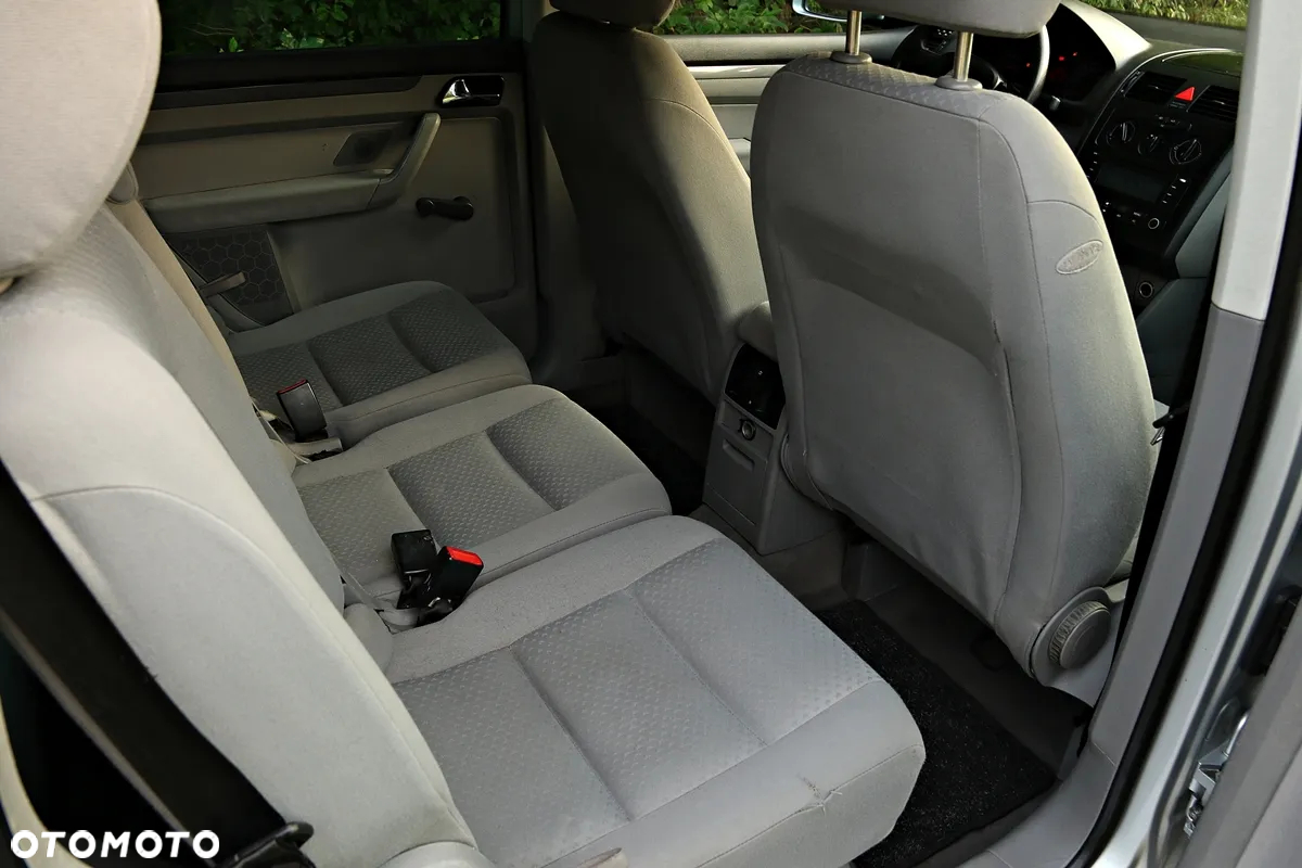 Volkswagen Touran 1.9 TDI - 33