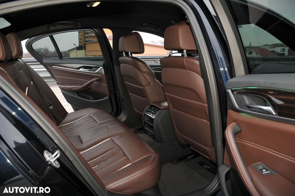 BMW Seria 5 530d xDrive Aut. Sport Line - 14