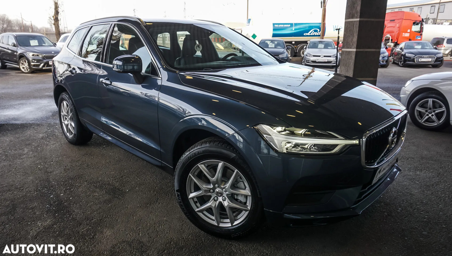 Volvo XC 60 T4 Geartronic Momentum - 28