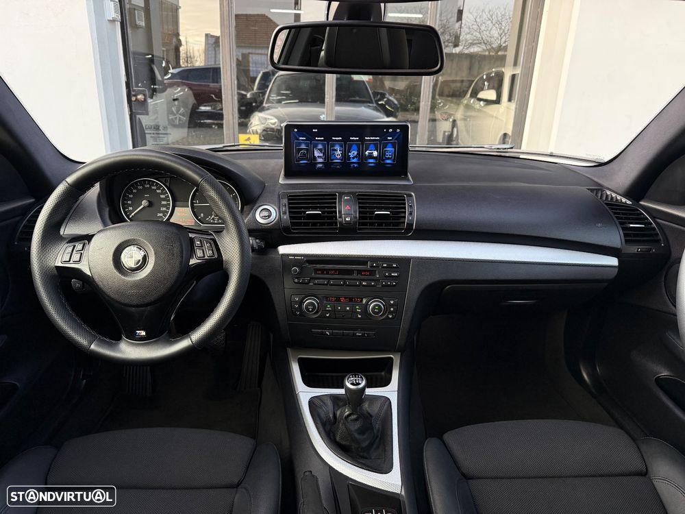 BMW 118 d Coupe - 15