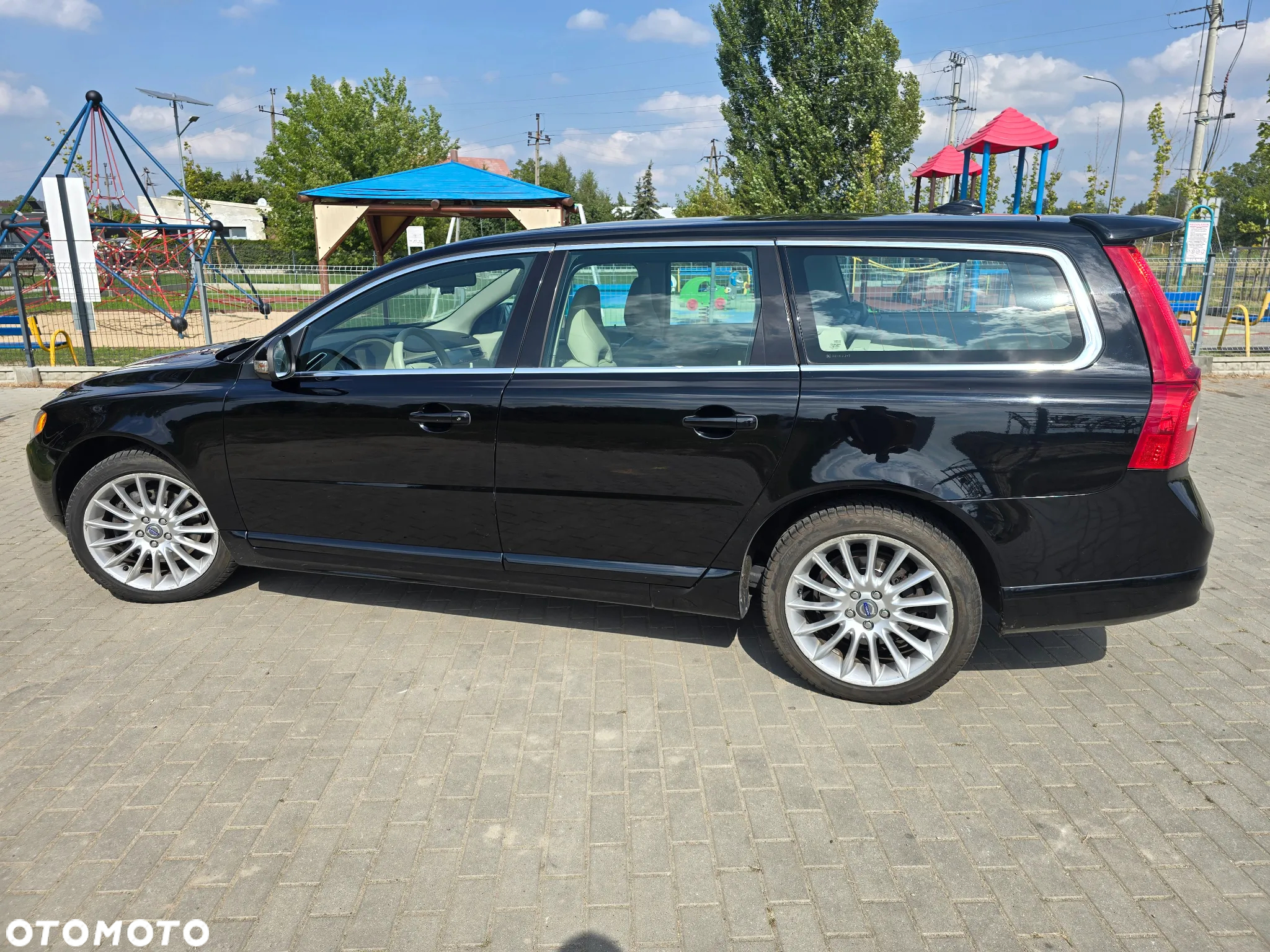 Volvo V70 2.0T Summum - 9