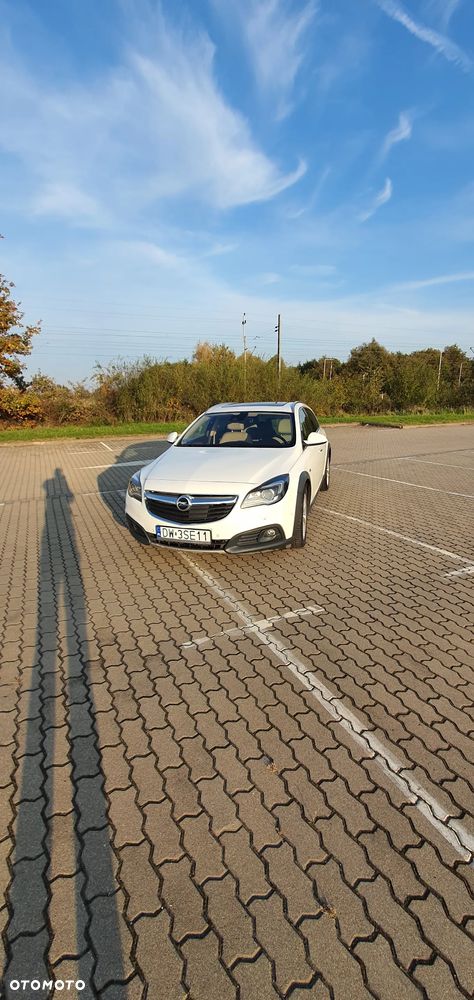 Opel Insignia 2.0 CDTI 4x4 Country Tourer - 1