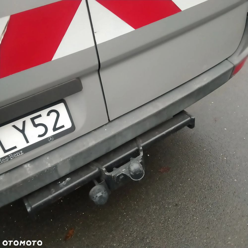 Mercedes-Benz Sprinter - 16