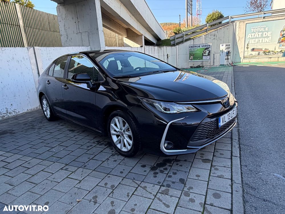 Toyota Corolla 1.8 Business Edition - 8
