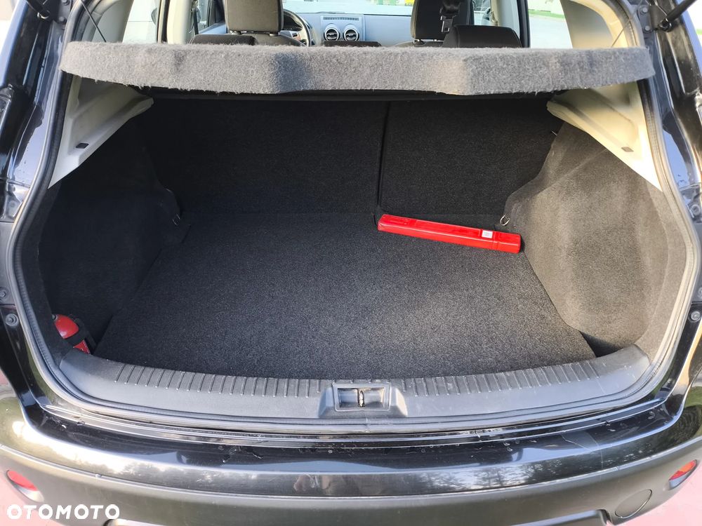 Nissan Qashqai - 34