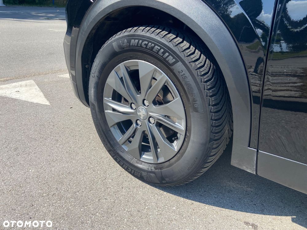 Peugeot 2008 PureTech 100 Active - 16