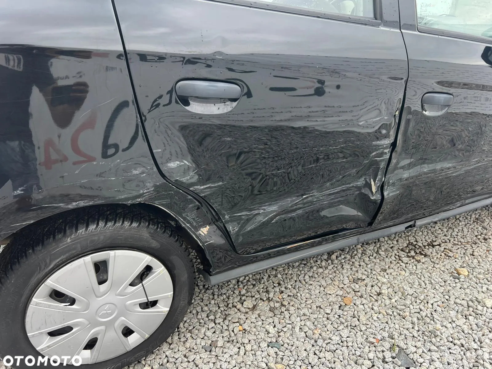 Mitsubishi Space Star 1.0 Active - 17