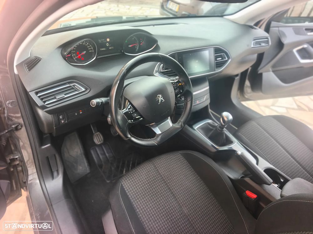 Peugeot 308 SW BlueHDi 130 Stop & Start Active - 13