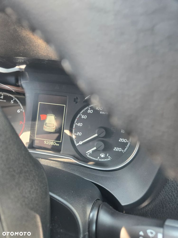 Toyota Yaris 1.5 Premium - 13