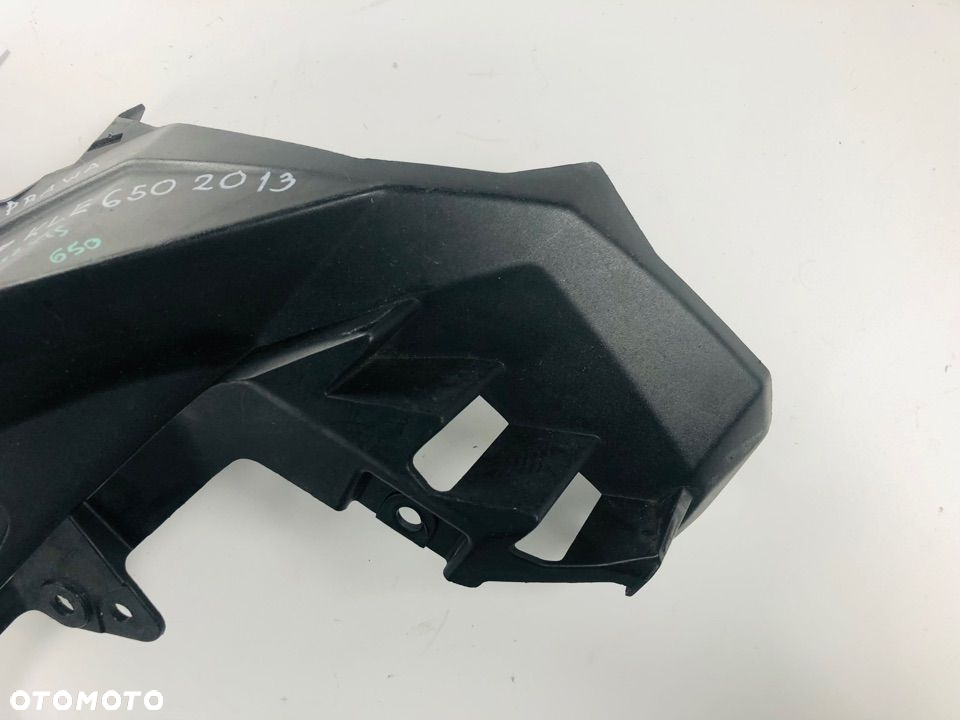 Kawasaki KLE 650 Versys 650 2013 owiewka wypełnienie bok prawy - 5