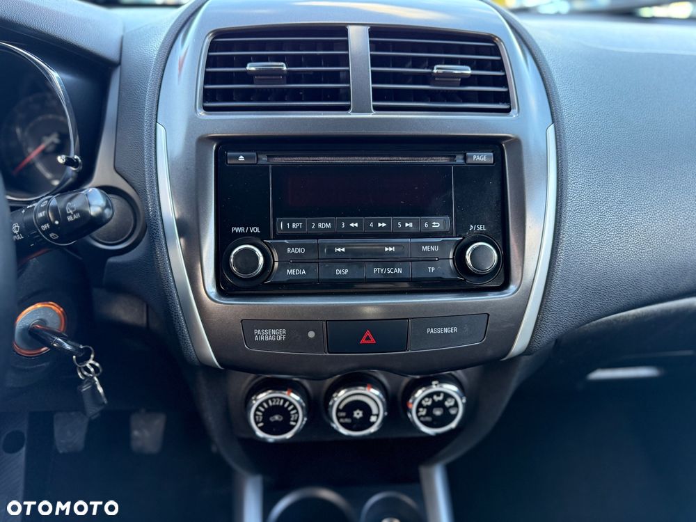 Mitsubishi ASX 1.6 Active - 14