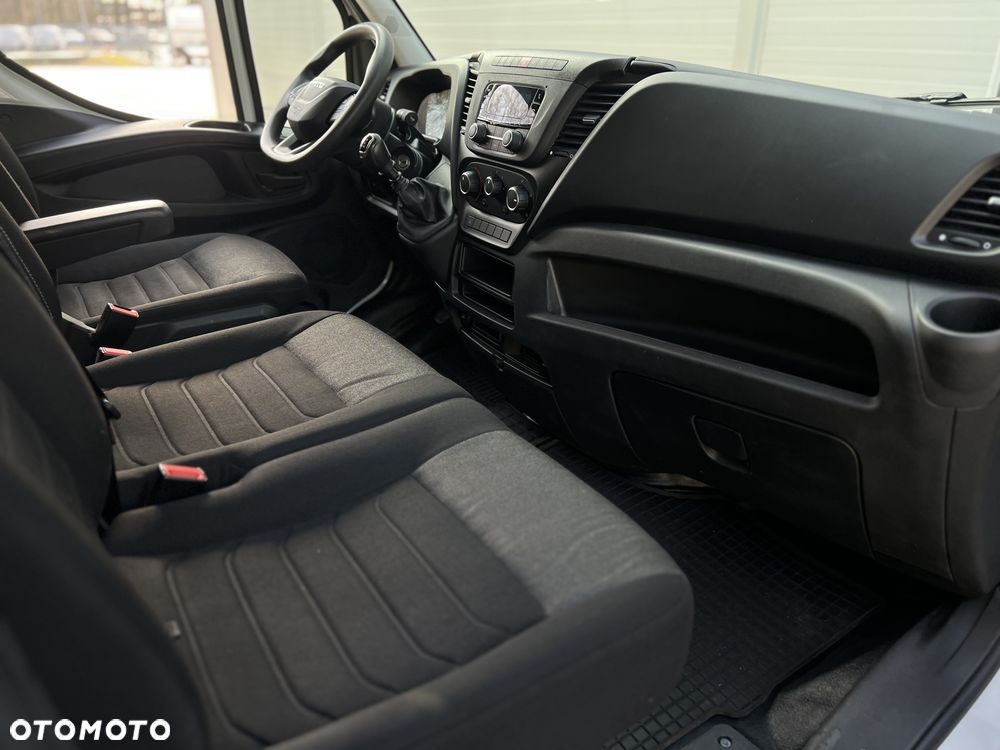 Iveco Daily - 27