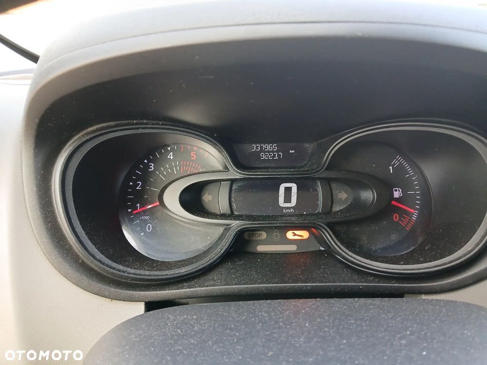 Renault Trafic - 13