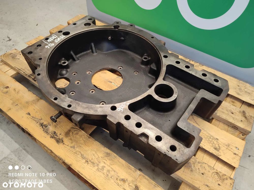 Obudowa koła zamachowego Fendt 926 - 5